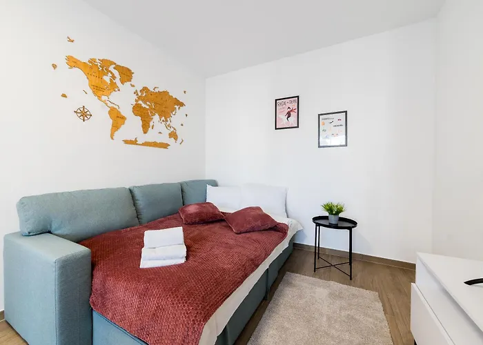 Rynek Jezycki Deluxe * بوزنان